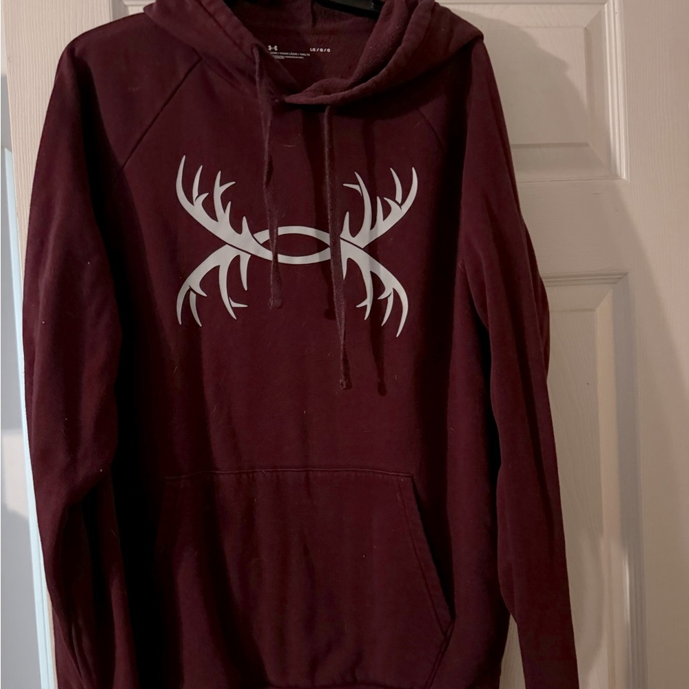 Mens under armour hoodie size L